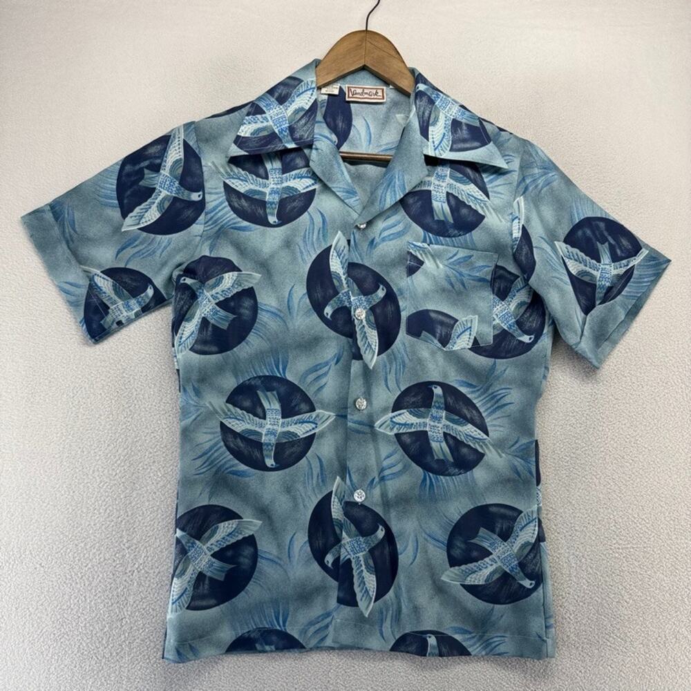 Vintage Landmark Hawaiian Shirt men's Small blue Bird Lightweight Camp Aloha 70s